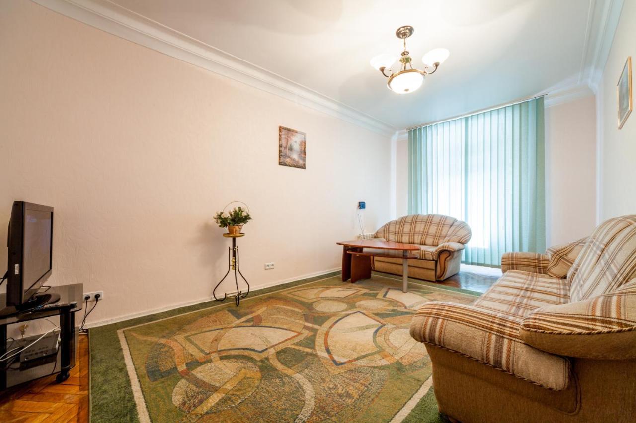 Apartments Near Khreshchatyk-Absolut Kiev Esterno foto
